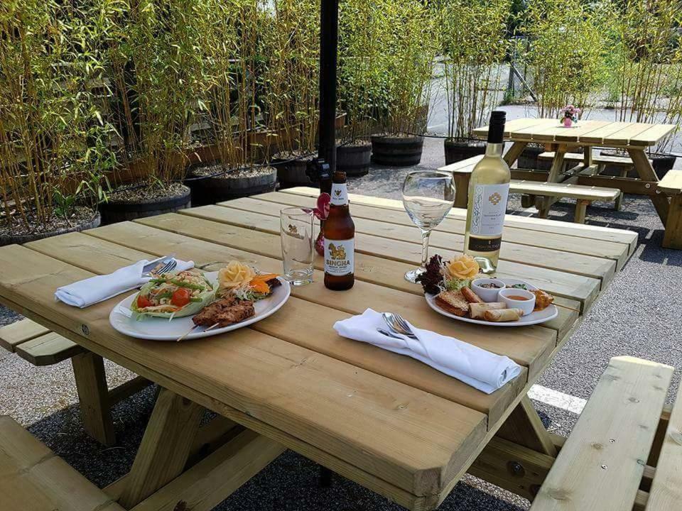 Bed and Breakfast The Kings Arms Wilmslow Exterior foto